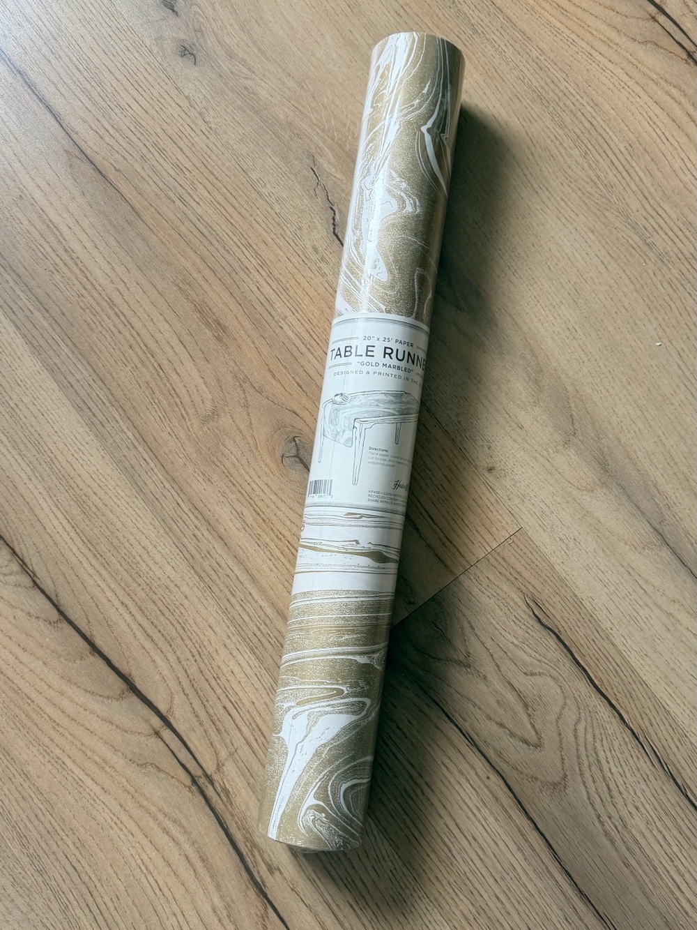 Gold Marble Table Runner - Shimmery Gold Design